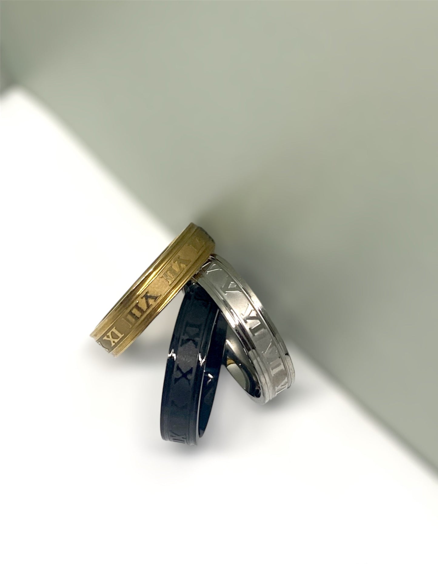 ANILLOS CON NÚMEROS ROMANOS