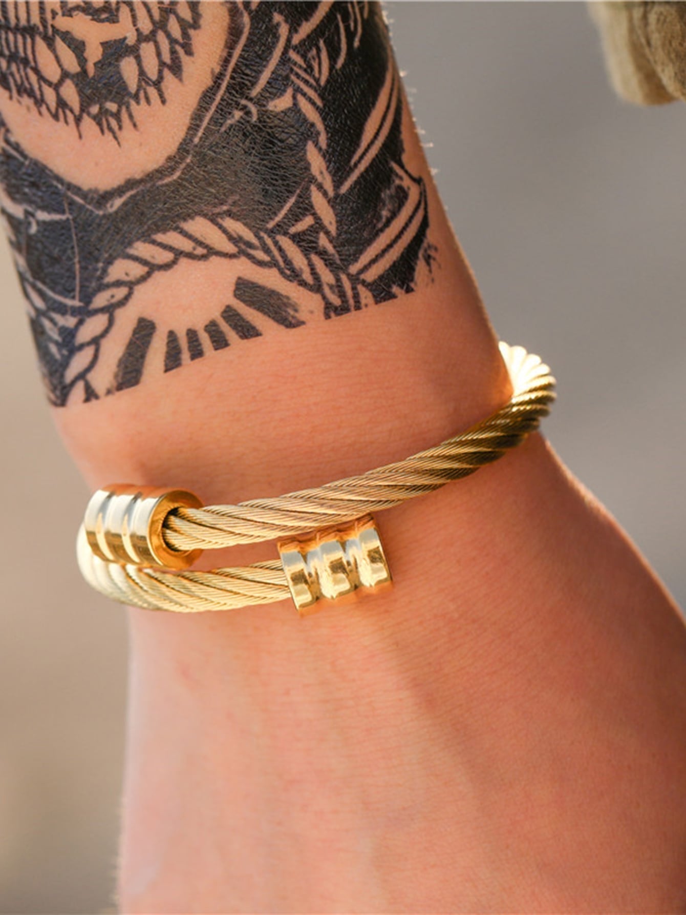 Pulseras Torcionada