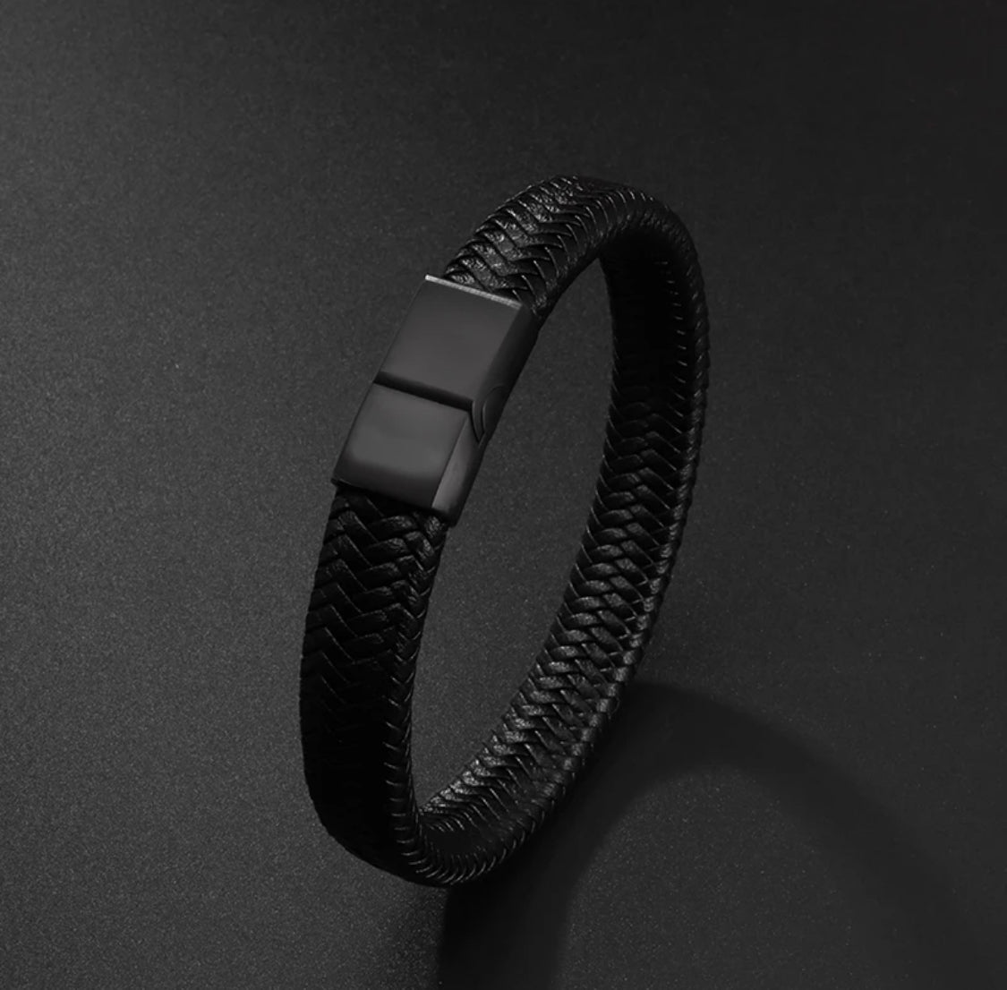 Pulsera de cuero trenzada