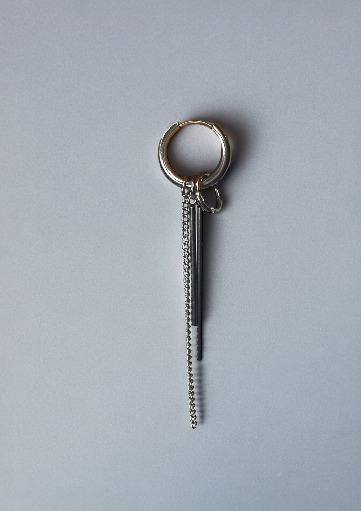 Arete esparrago con colgante de cadena