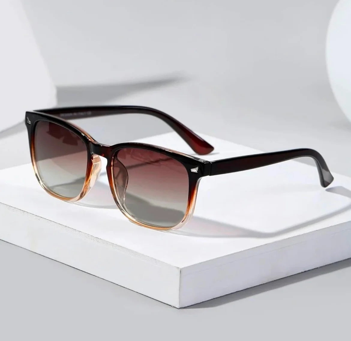 Lentes Cain VRBO