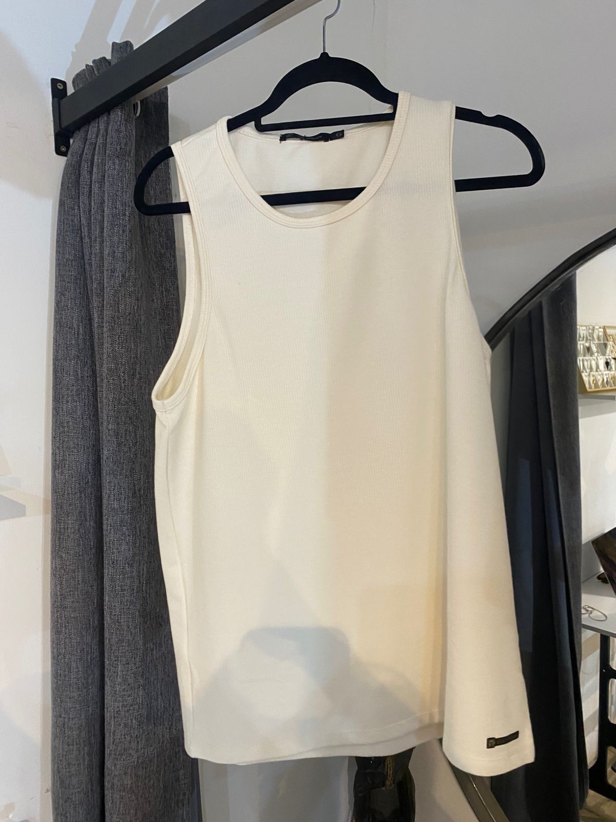 Camisilla Basica color crema