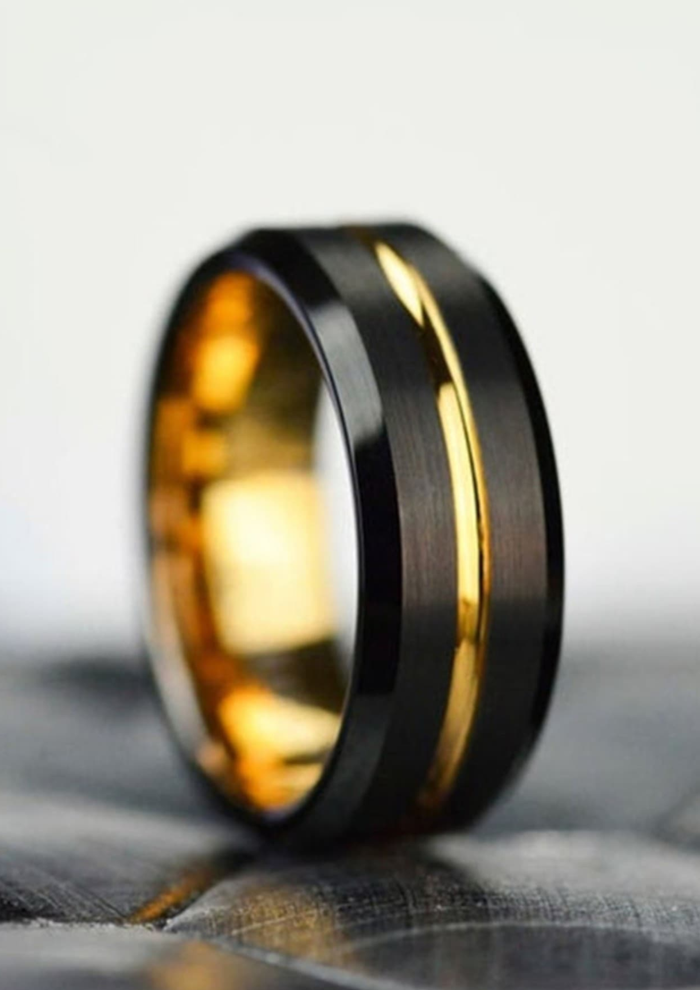 Anillo de tungsteno