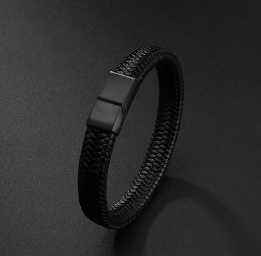 Pulsera de cuero trenzada